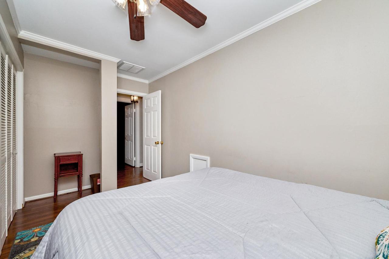Luxury 5 Bedroom 3 Ba Near Beaches And Venues Hampton